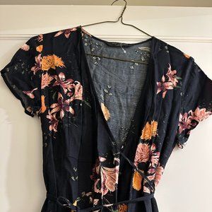 Knot Sisters Black Floral Maxi Wrap
